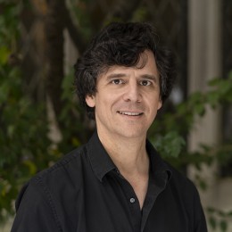 Photo of Michael I. Como