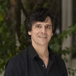 Photo of Michael I. Como